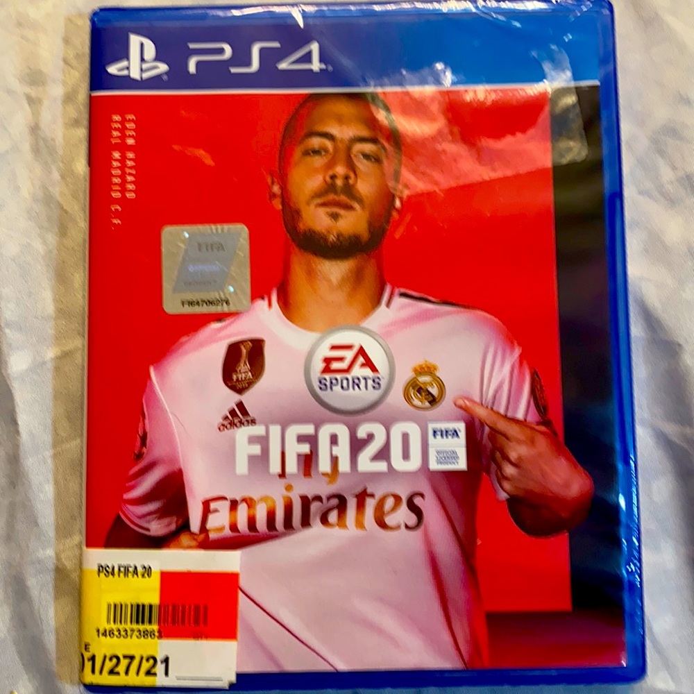 PS4 FIFA 20 New!
